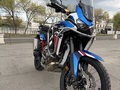 Vand Africa twin 1100 manual